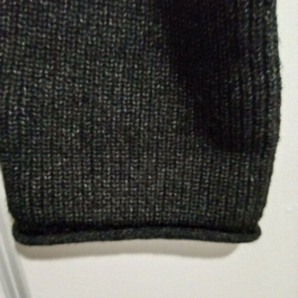 NEW T Tahari Long black cardigan with open front and long sleeves size M - Picture 4 of 4